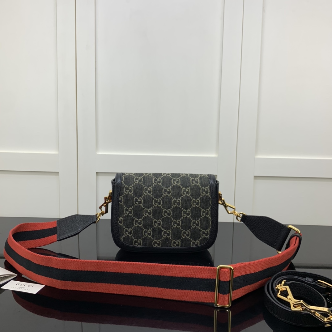 Gucci Satchel Bags